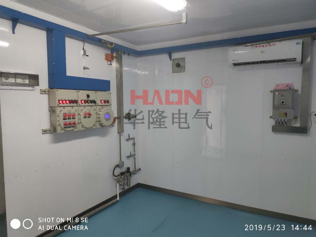 碳钢分析小屋内部图