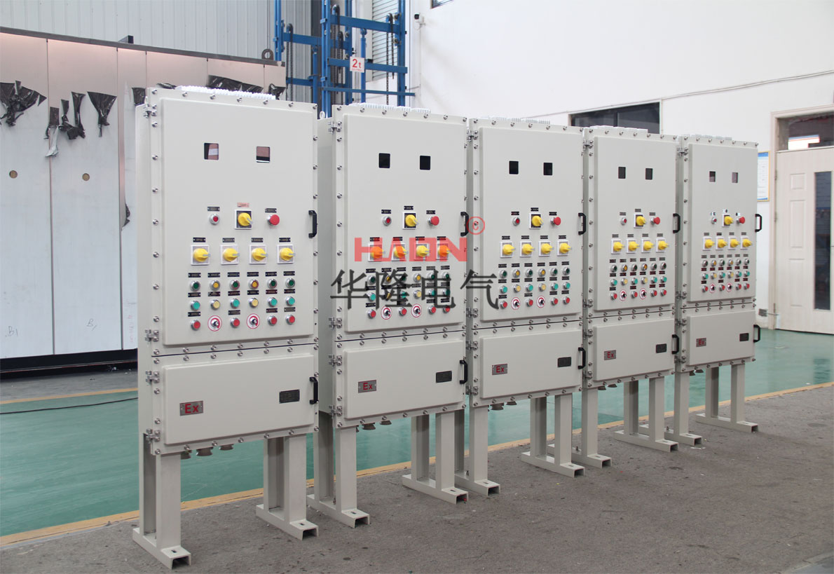 碳钢防爆照明箱