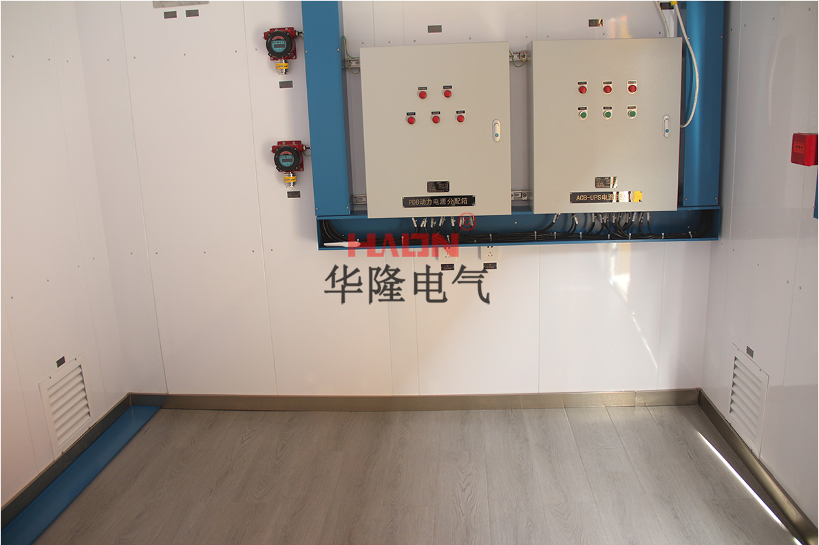 实木地板防爆分析小屋内部图